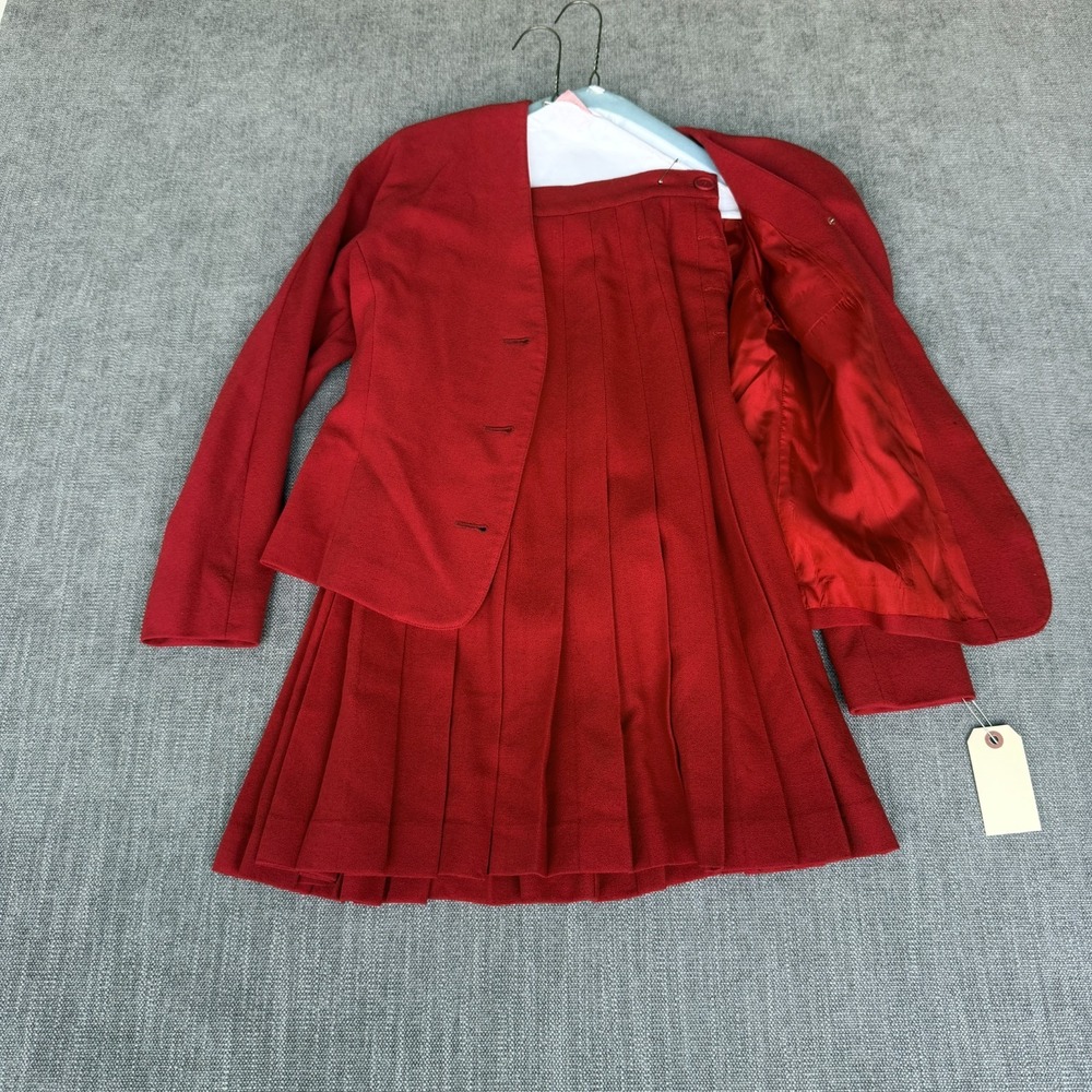 Anne Klein II Two-Piece Suit Set Blazer & Skirt Womens 4P Red Pure Wool Pleated